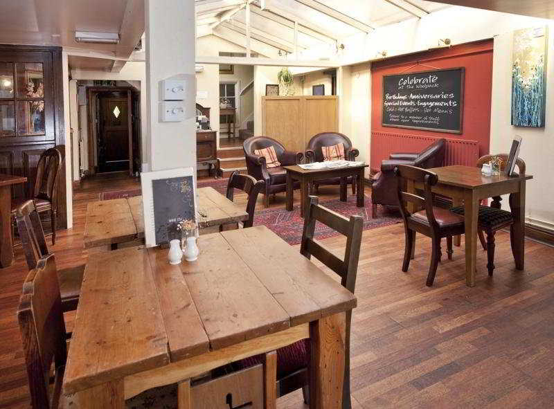 Woolpack Inn By Greene King Inns Beckington Restoran gambar